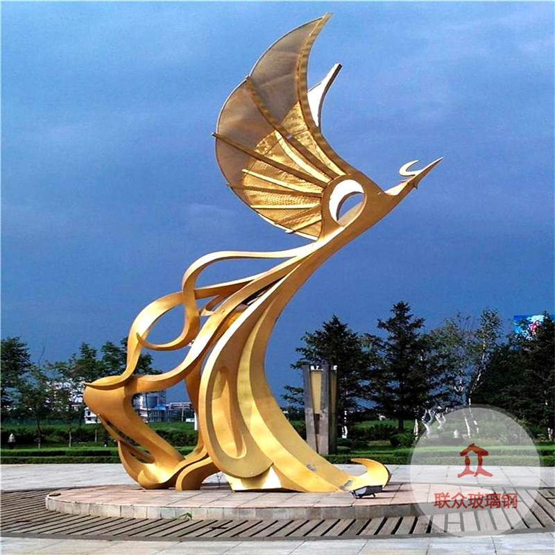 不銹鋼太湖石雕塑定制大型金屬鏡面假山抽象水滴石頭景觀戶外擺件