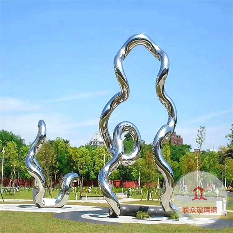 大型卡通幾何熊貓玻璃鋼雕塑動物擺件戶外園林景觀不銹鋼雕塑廠家