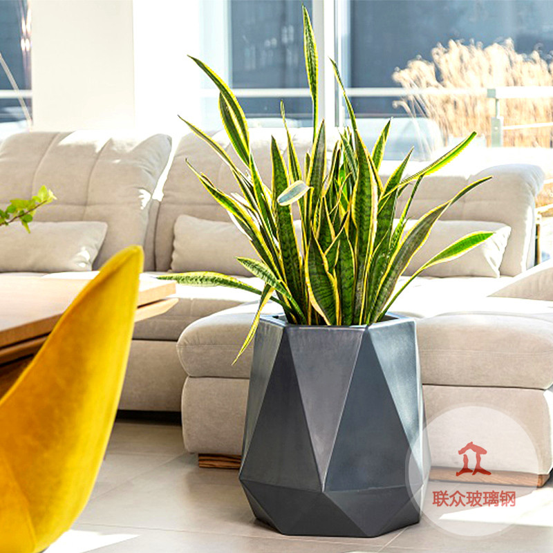 園林景觀小品卡通兔子花盆花缸雕塑戶外花園庭院裝飾別墅創(chuàng)意擺件