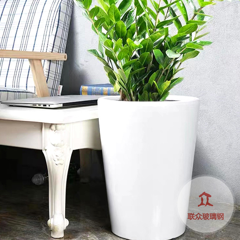 玻璃鋼生產廠家淺析玻璃鋼花盆的顏色該如何選擇