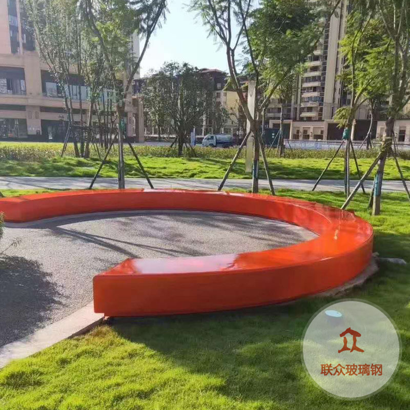 小異形學(xué)校戶(hù)外公園休閑座椅區(qū)長(zhǎng)商場(chǎng)玻璃鋼樹(shù)池坐凳花池條凳廠(chǎng)家