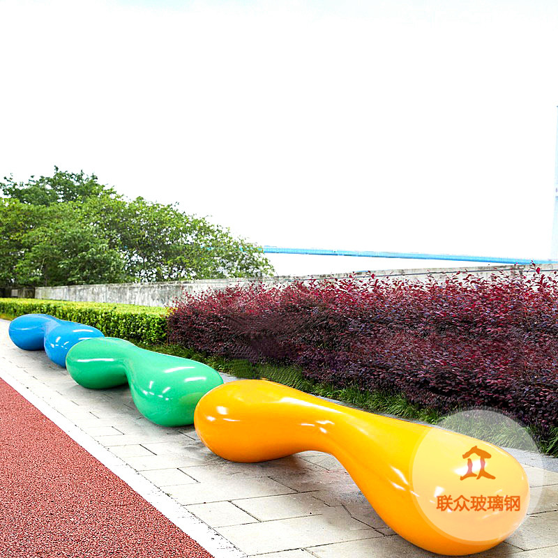 玻璃鋼休閑椅尺寸多少合適？不規(guī)范有什么危害？